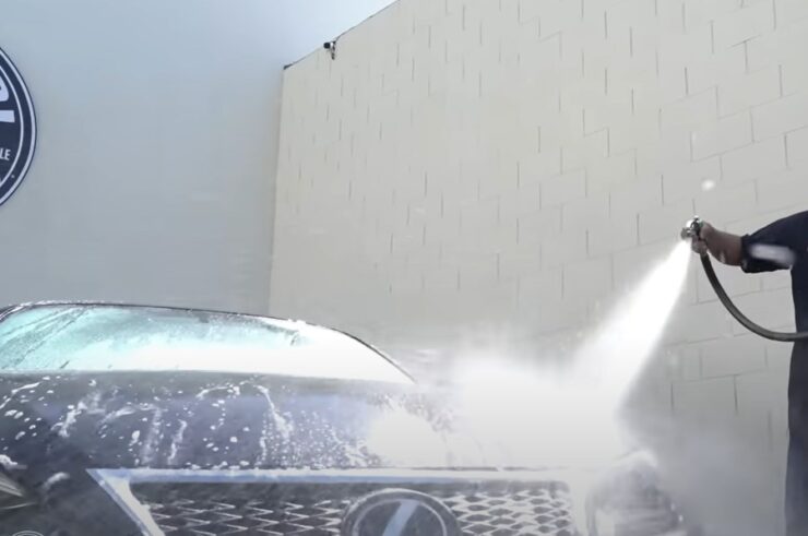 What is a Touchless Car Wash? Are They Safe? Modern Solution for Protecting  Your Car's Paint