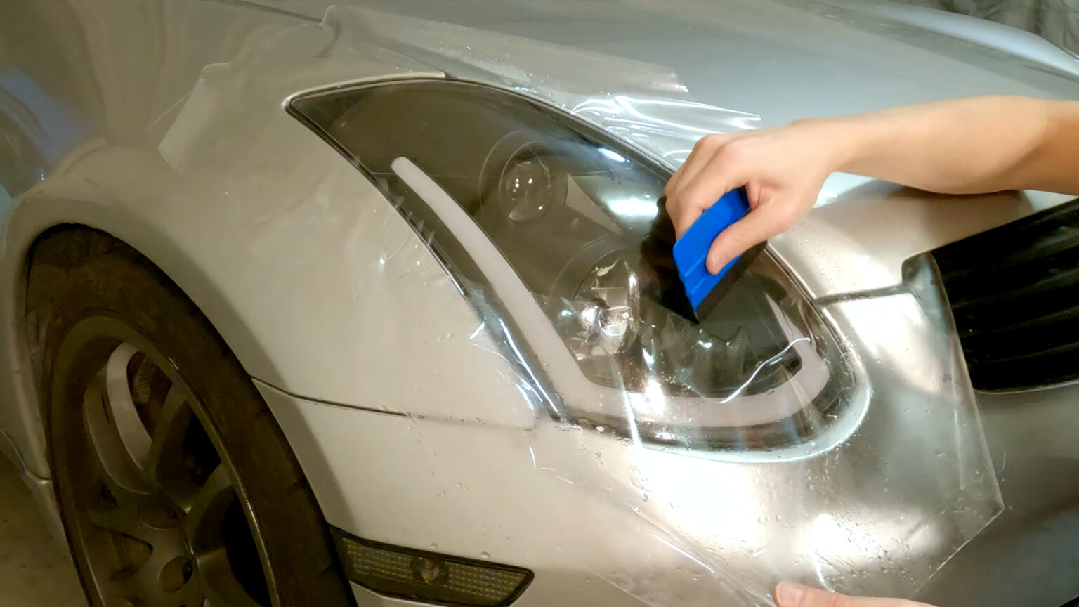 How To Clean Headlights With Baking Soda? A Natural And EcoFriendly